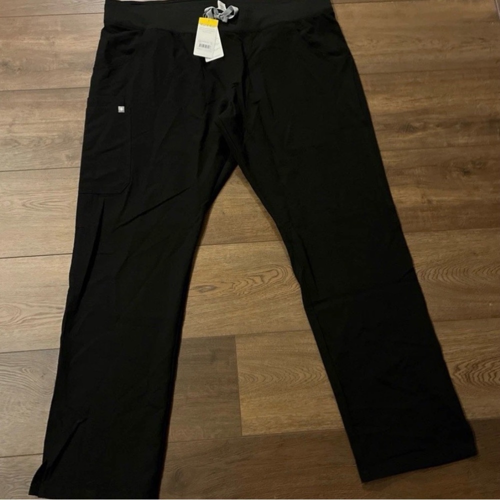 FIGS Women's Kade Cargo Scrub Pants Size XXL/T Yoga Waist Medical Uniform - Picture 2 of 7